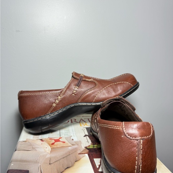 Clarks Brown Leather Women’s Loafers with Strap Detail - Picture 11 of 15